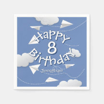 cumpleaños de aviones de papel doblados volando