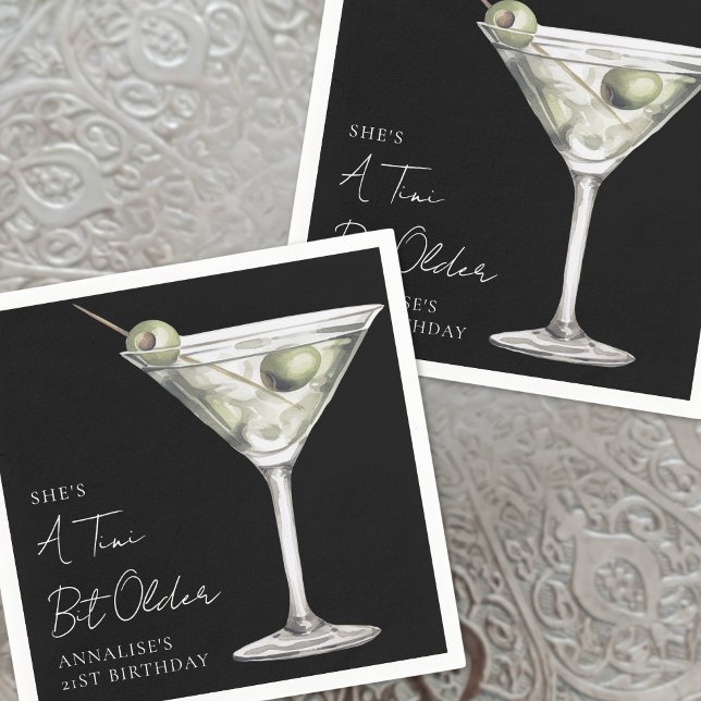 Servilleta De Papel Cumpleaños de Black Tini Bit Older Martini (Tini Bit Older Martini Birthday Napkins)