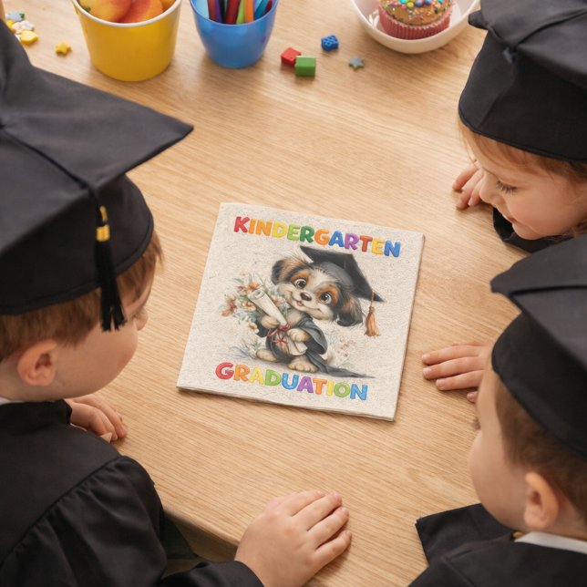 Servilleta De Papel  Cute Kindergarten Graduation Puppy Illustration (Subido por el creador)