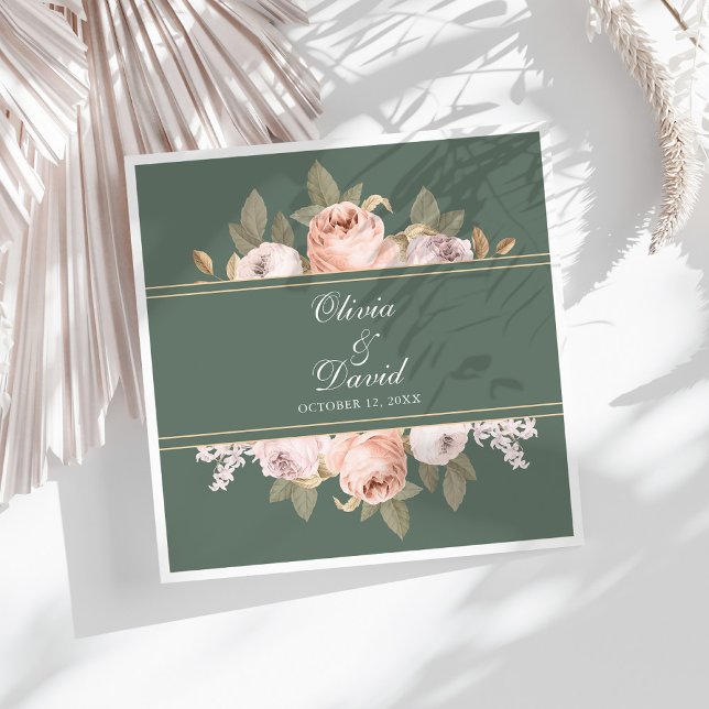 Servilleta De Papel De Cena Bodas de Peonías Verde Sage Boho (Boho Sage Green Peonies Wedding Paper Dinner Napkins on a sunny white table.)
