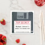 Servilleta De Papel Diskette Retro 80 Top Secret 70th Birthday Party<br><div class="desc">Diskette Retro 80 Top Secret 70th Birthday Party Napkins. Divertida invitación sorpresa de fiesta de cumpleaños con un disquete y en un mensaje de misión de estilo imposible, realmente retro de los 80! ¡Humorístico y genial para aquellos lo suficientemente mayores para saber qué es esto! ¿Necesita algo de personalización? Póngase...</div>