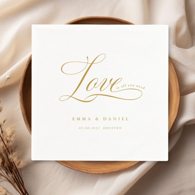 Servilleta De Papel ¡El amor es todo lo que necesitas! Elegante, boda (Love is all you need! Elegant, wedding Napkins, scripted font with your name & date.)
