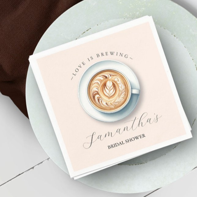 Servilleta De Papel El amor está preparando ducha de novia (Love is brewing personalized bridal shower napkins design by Victoria Grigaliunas Do Tell A Belle)