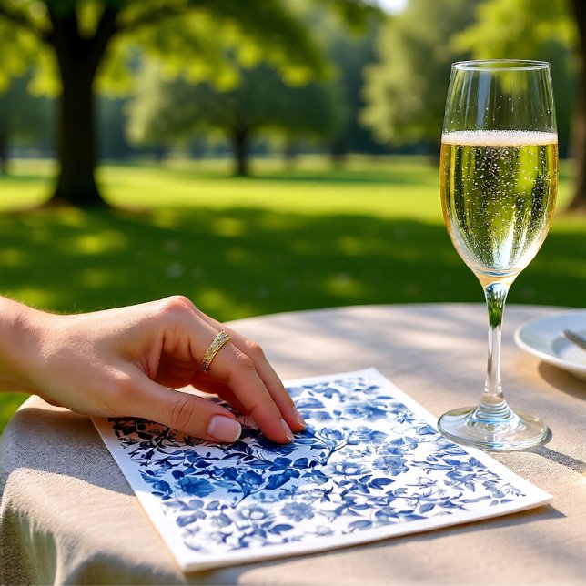 Servilleta De Papel Elegant Dusty Blue Toile Floral Wedding Pattern (Elegant Dusty Blue Toile Floral Wedding Pattern Napkins)