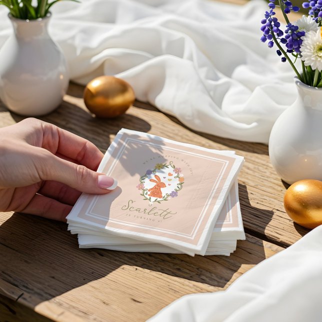 Servilleta De Papel Elegante Conejo de Pascua Escudo Primavera Cumplea (Elegant Easter Bunny Crest Spring Floral Birthday Napkins)