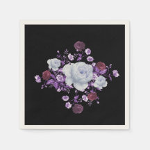 FLORES DE LILA, FONDO NEGRO