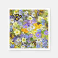 Flores de margarita, prímula y narciso