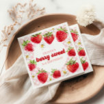 Servilleta De Papel Fresa Berry Sweet Birthday<br><div class="desc">¡Berry Sweet Birthday! Toallas para la fiesta de cumpleaños de fresa y rosa graso.</div>