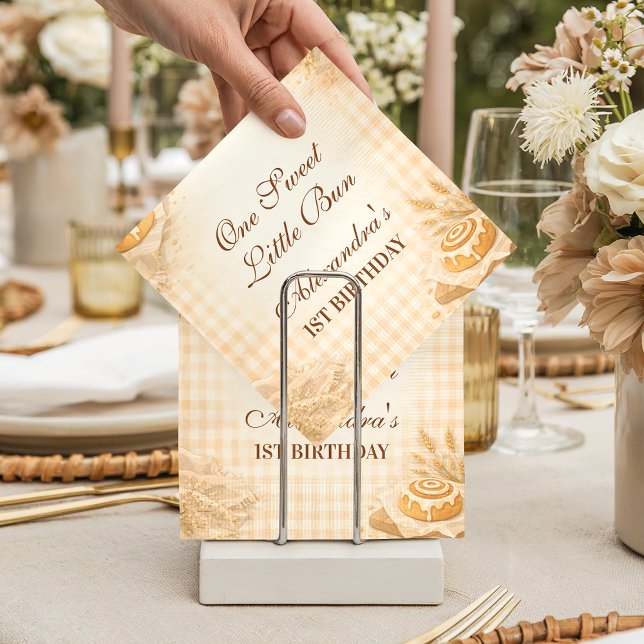 Servilleta De Papel Gingham Cinnamon Roll Little Bun 1st Birthday (Subido por el creador)