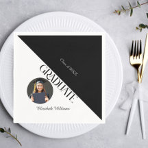 Graduación simple en blanco y negro