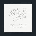 Servilleta De Papel Gray White Mr. y Mrs. | Napkins de papel boda<br><div class="desc">Clásica personalizada Sr. y Sra. Gray y Boda Blanco Papeles Napkins - Luncheon. Diseño de Elke Clarke©. Disponible en www.zazzle.com/monogramgallery. Clásicas toallas personalizadas con nombres de novias y novios y fecha de boda en un guion color plateado con un fondo blanco. El hermoso diseño es perfecto para recepciones de bodas,...</div>