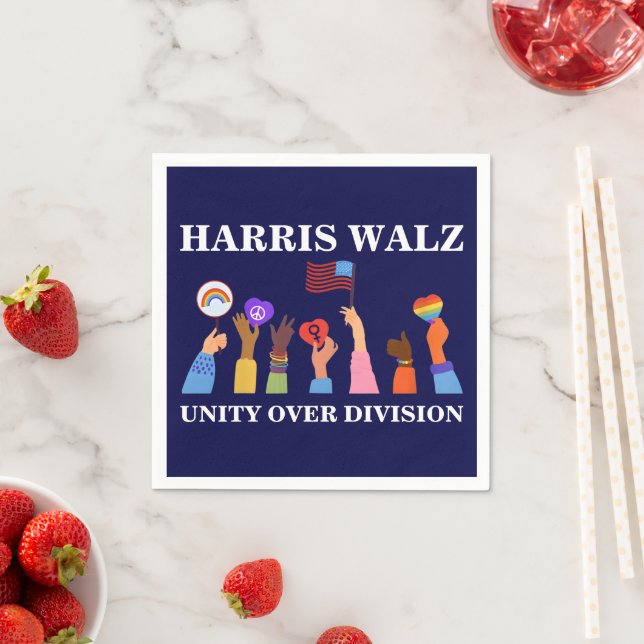 Servilleta De Papel Harris Waltz 2024 Unity Over Division (In situ)