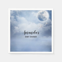 Hermoso cielo azul con cisnes voladores