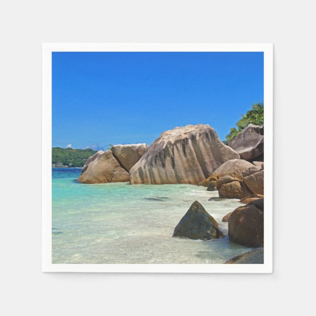 Servilleta De Papel Hermoso mar tropical con costa cubierta de roca (Anverso)