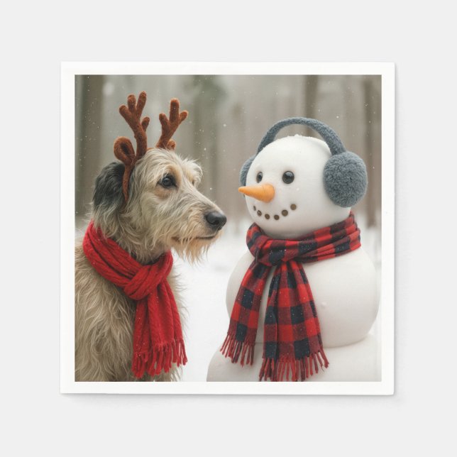 Servilleta De Papel Irish Wolfhound Gazing at a Cute Snowman (Anverso)