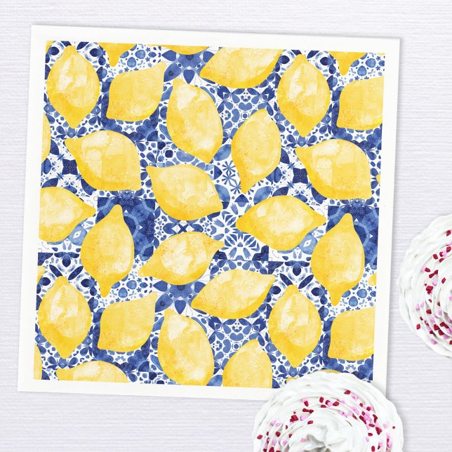 Servilleta De Papel Lemon Citrus Watercolor Azul Tile Mediterráneo (Watercolor lemons on a blue and white Mediterranean tile background patterned party paper napkins)