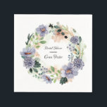 Servilleta De Papel Lluvia de boda floral acuarela corona<br><div class="desc">Elegante corona de flores y hojas moradas,  estas hermosas servilletas de papel para lluvia de boda incluyen tus datos en letra elegante - utilízalas para cualquier fiesta,  solo cambia la información. Platos,  invitaciones y más COINCIDENTES en nuestra tienda.</div>