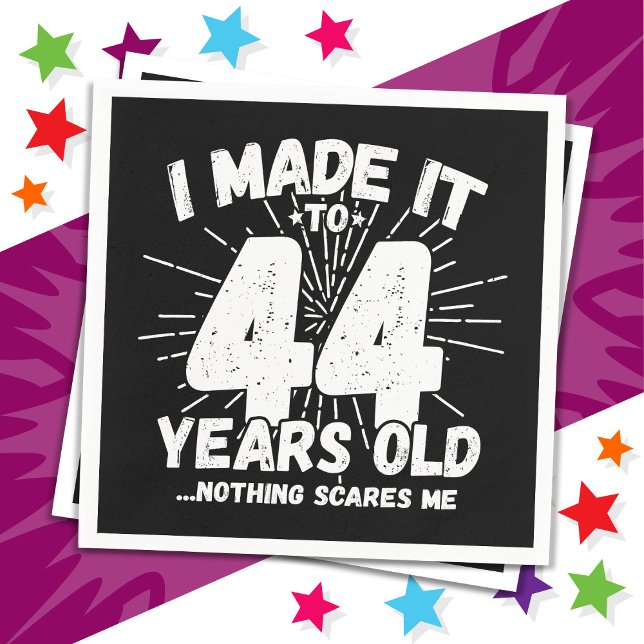 Servilleta De Papel Meme sarcástico de 44 años de antigüedad: 44 años (Subido por el creador)