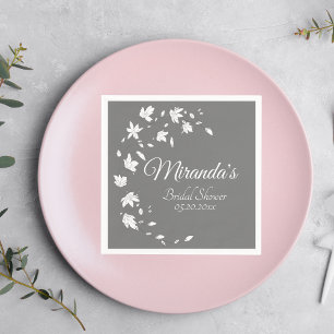 Servilleta De Papel Moderna ducha de novia floral gris y blanca
