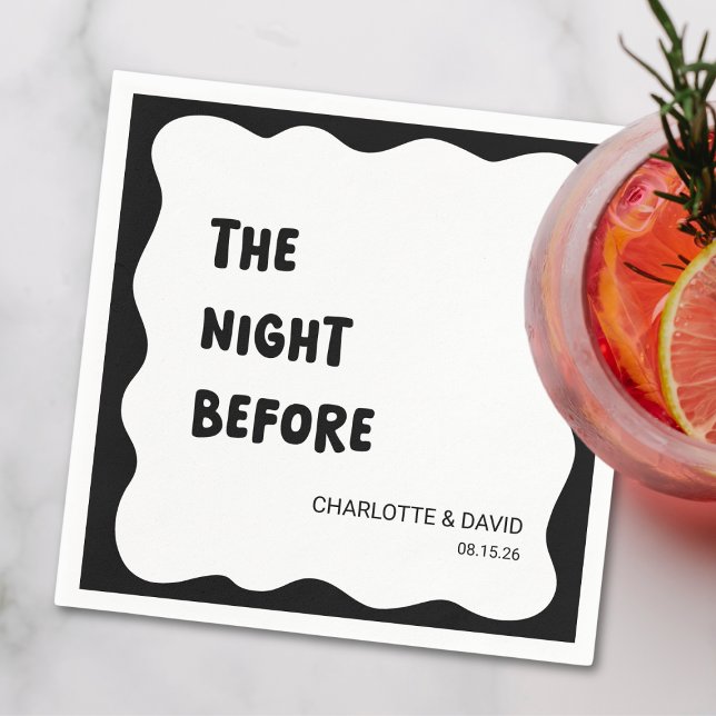 Servilleta De Papel Moderna Wave Border Cena de ensayo en blanco y neg (Personalize your rehearsal dinner with these trendy napkins to set a bold & fun tone for the evening)