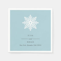 Monograma elegante de copo de nieve azul claro