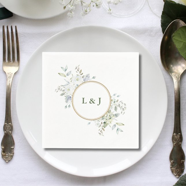 Servilleta De Papel Monograma personalizado rústico de vegetación Inic (Custom rustic greenery monogram napkins bring warm charm to your wedding table.)