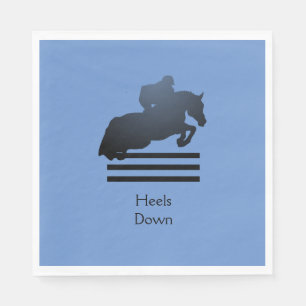 Servilleta De Papel Mostrar saltador limpiando un obstáculo.