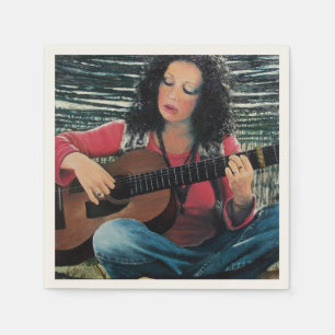 Servilleta De Papel Mujer Jugando Música Con Guitarra Acústica