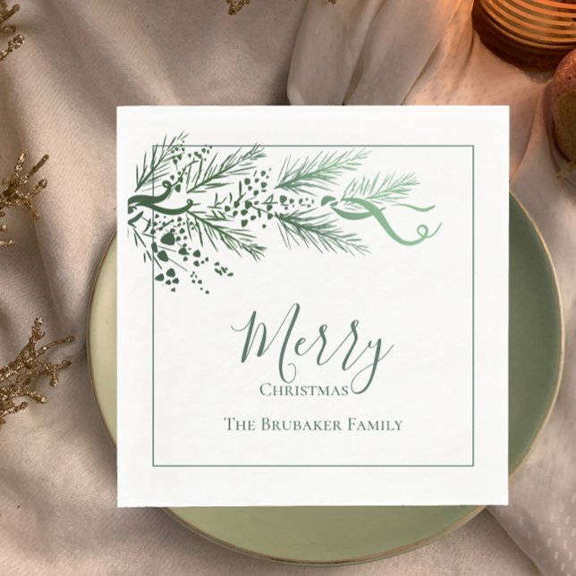 Servilleta De Papel Navidades únicos de Pino Verde Moderno y Personali (Add modern style, personalized family name napkins with original art pine greenery Merry Christmas )