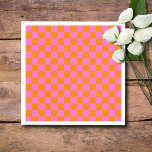Servilleta De Papel Neon Pink Naranja Checkered Checkerboard Vintage<br><div class="desc">Tablero de verificación de neón rosa y Naranja | Vintage | Clásica | Trendy | Elegante | Moda | Mínimo</div>
