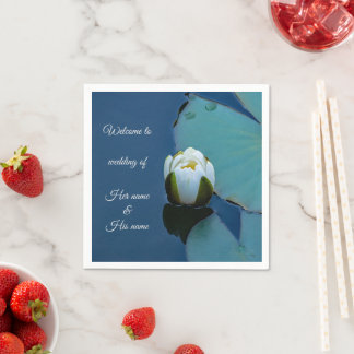 Servilleta De Papel Nilo de agua blanca en el estanque, fotografía de 