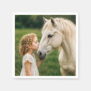 Servilleta De Papel Niña besando a su caballo