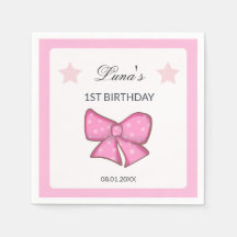 Niña con lazo rosa cumpleaños 1