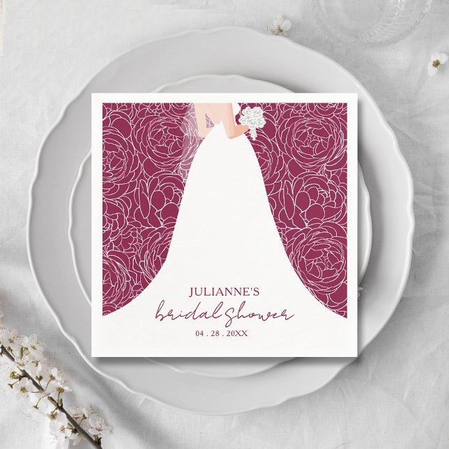 Servilleta De Papel Novia elegante en ducha de novias de Cranberry (Elegant bride in her gown on a background of sketched roses on cranberry bridal shower napkins)