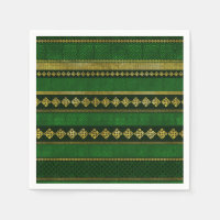 Oro decorativo de nudo celta y patrón verde
