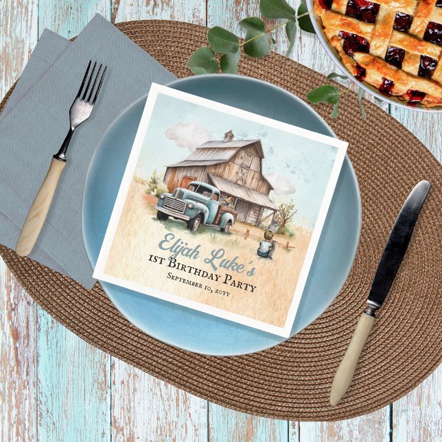 Servilleta De Papel Pequeño agricultor Fiesta de primer cumpleaños (Blue Boy 1st Birthday Party Barn | Vintage Truck Paper Napkins)