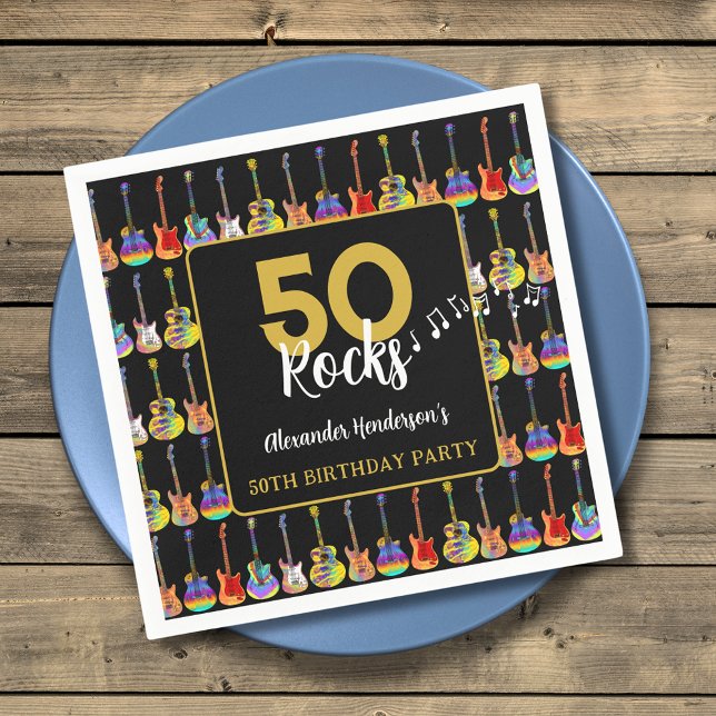 Servilleta De Papel Personalizado del partido de cumpleaños 50 Rock an (Rock and roll 50th birthday party custom napkins with black and gold typography )