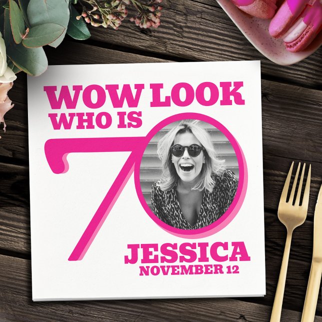 Servilleta De Papel Pink and white 70th birthday photo look who is  (Subido por el creador)