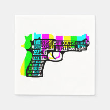 Pistolas y golosinas