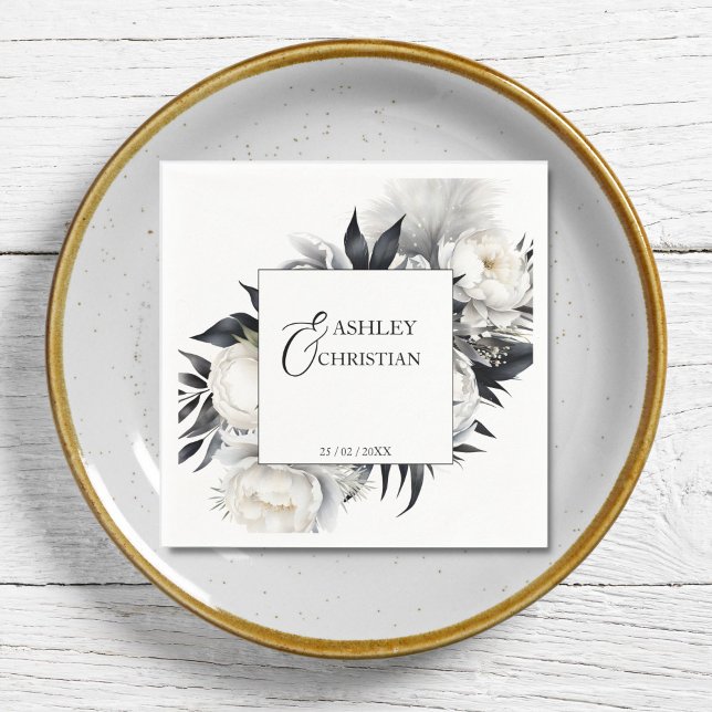 Servilleta De Papel Plantilla de boda de flores en blanco y negro (Black and white peony flowers personalized wedding tableware template napkins)