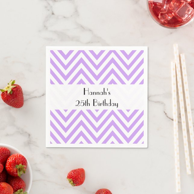 Servilleta De Papel Purple Zigzag, Chevron, Zigzag Pattern, cumpleaños (In situ)