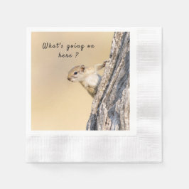 Servilleta De Papel Qué está pasando aquí, foto de ardilla con texto