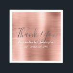 Servilleta De Papel Relieve metalizado dorado Rosa Rosa Boda Gracias<br><div class="desc">Rubor Pink - Rosa Faux de oro cepillado acero inoxidable Relieve metalizado metálico Elegante Boda Gracias Napkins. Estas servilletas se pueden personalizar para incluir su nombre y fecha de boda. Estas servilletas personalizadas coinciden con la colección de bodas. Si necesita productos adicionales, no dude en ponerse en contacto con el...</div>