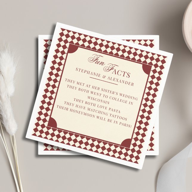 Servilleta De Papel Retro Deep Red & Ivory Fun Facts Old Money Wedding (Subido por el creador)