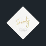 Servilleta De Papel Saludos a 70 | Modern Adulto 70th Birthday Party N<br><div class="desc">Esta servilleta de papel personalizado le añadirá un detalle elegante a su celebración de cumpleaños número 70. Este diseño presenta una sencilla letra en oro de moda "Setenta" con texto personalizado. En mi tienda BaraBomDesign hay disponibles invitaciones y suministros para fiestas coincidentes.</div>