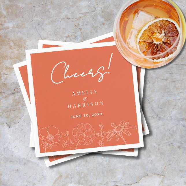 Servilleta De Papel Saludos Verona Sunset Elegant Naranja Boda Floral (Cheers Verona Sunset Elegant Orange Floral Wedding Cocktail Napkin with Couple Names, Wedding Date.)
