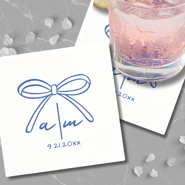 Servilleta De Papel Servilletas de Monograma de Boda Azul Dibujadas a  (Hand Drawn Blue Wedding Monogram Napkins)