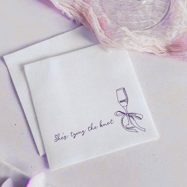 Servilleta De Papel She’s Tying the Knot Elegant Bridal Shower  (Elegant lavender bridal shower napkins for a modern, romantic celebration.)