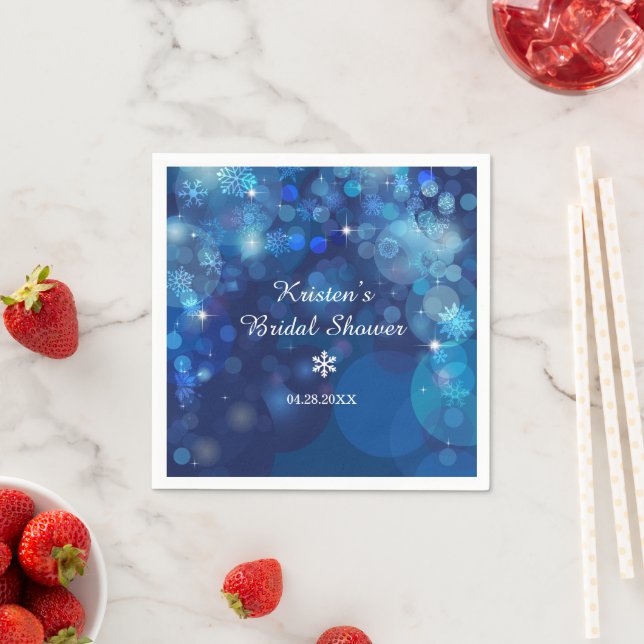 Servilleta De Papel Snowflake Blue Bokeh Winter Bridal Shower (In situ)