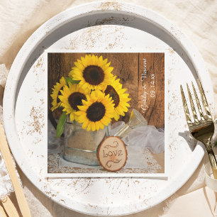 Servilleta De Papel Sunflowers and Garden Waters Can Barn Boda